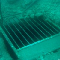 Einer der verschlossenen Eingänge zur Meisterbude, Mai 2005