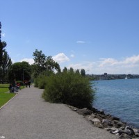 Die Uferpromenade links vom Einstieg, Juli 2007